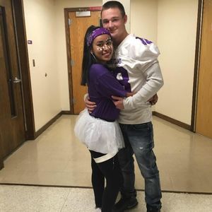 Meet your Posher, Aaron